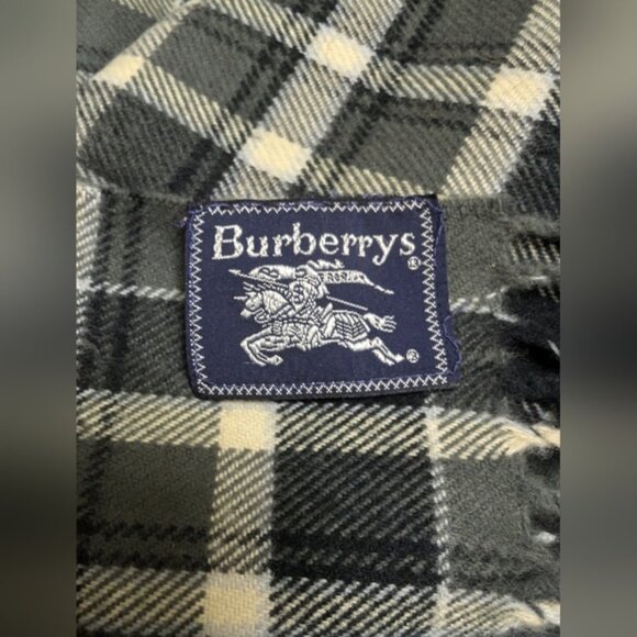 Burberrys Plaid Nova Check Scarf with Fringe *Vintage* - Picture 8 of 9